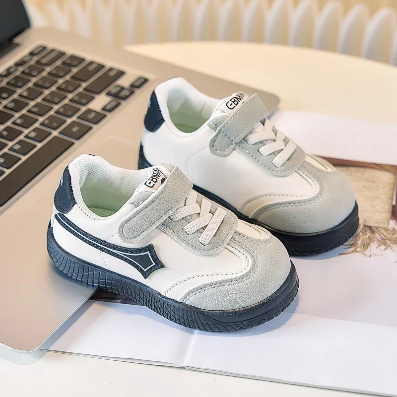 Kids Sports Shoes Casual Soft Sole 2025 New Fashion Children Running Shoes Comfortable Boys Girls Tennis Shoes Non-slip Flexible