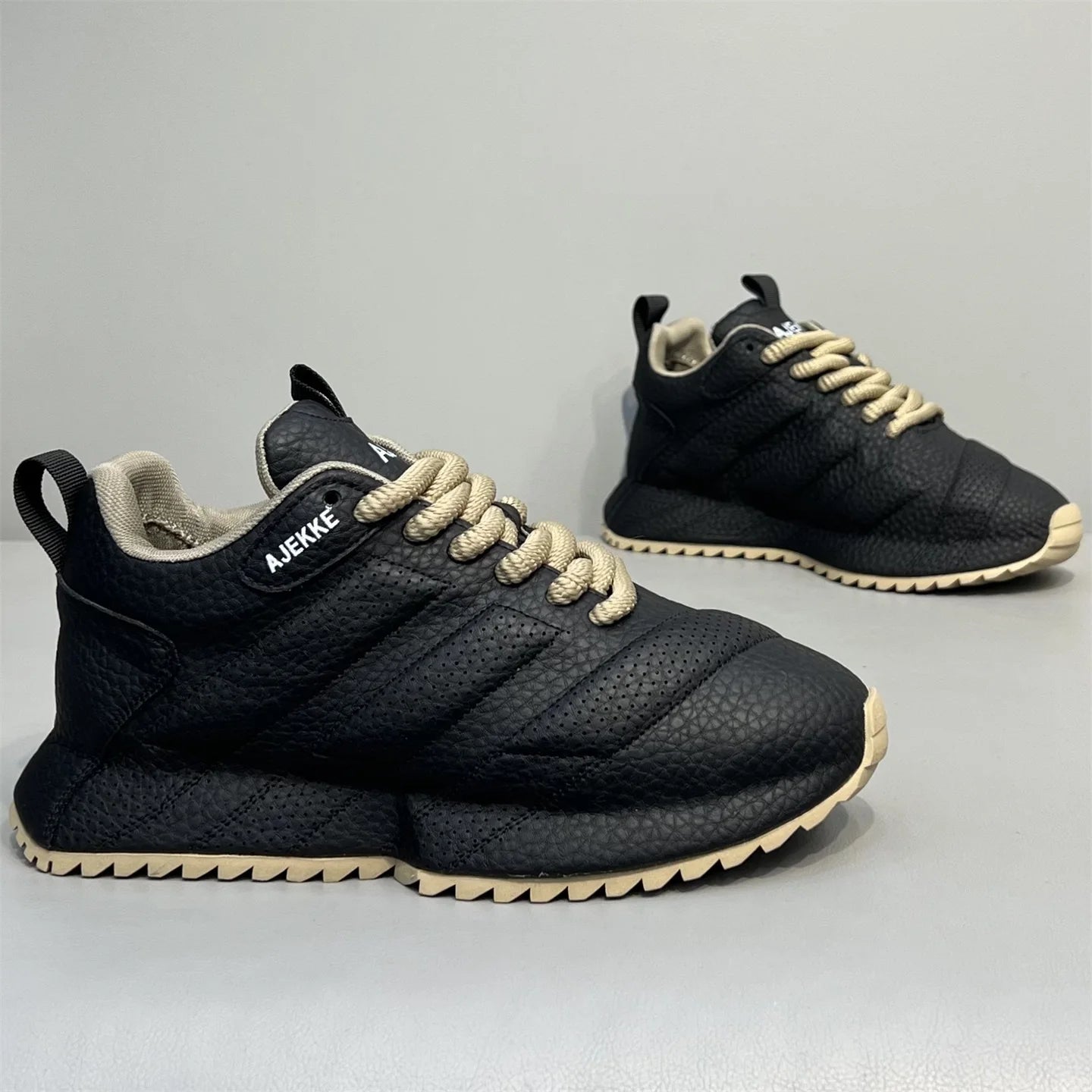 Men's Outdoor Sports Casual oes Faionable Retro een Thi Bot Dad oes Comfortable All-Match Low Top Breathable casual shoes