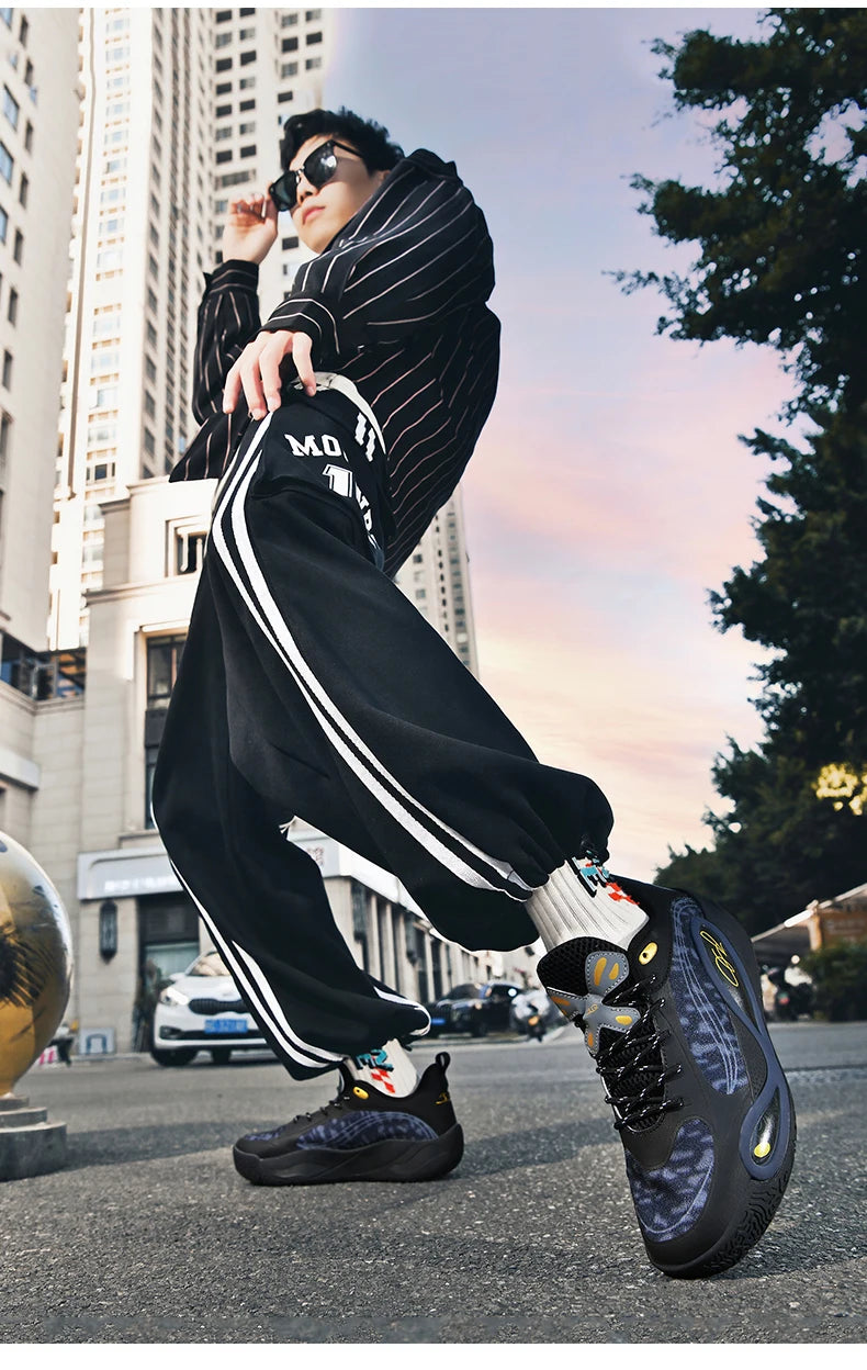 Men's Basketball Shoes Breathable Cushioning Non-Slip Wearable Runing Shoes Gym Training Athletic Basketball Sneakers for Women