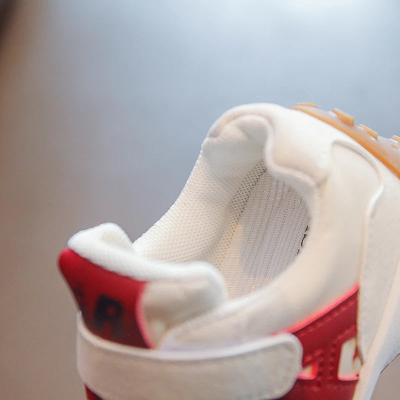 Children's Sneakers for Boy Lightweight Versatile Tennis Shoes for Girls Fashion Causal Kids School Running Basketball Shoes Hot