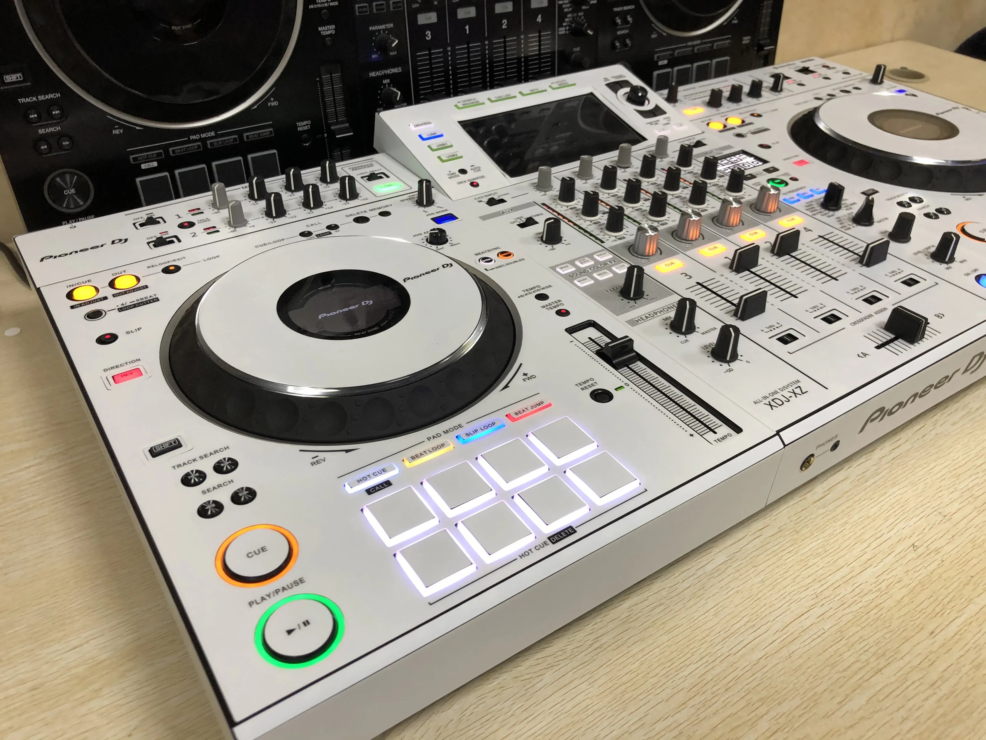 Protector Adhesivo PVC para Pioneer XDJ-XZ - Film Transparente Controlador DJ