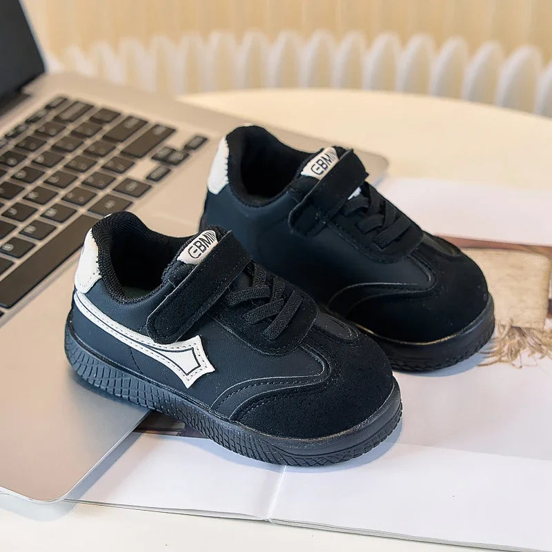 Kids Sports Shoes Casual Soft Sole 2025 New Fashion Children Running Shoes Comfortable Boys Girls Tennis Shoes Non-slip Flexible