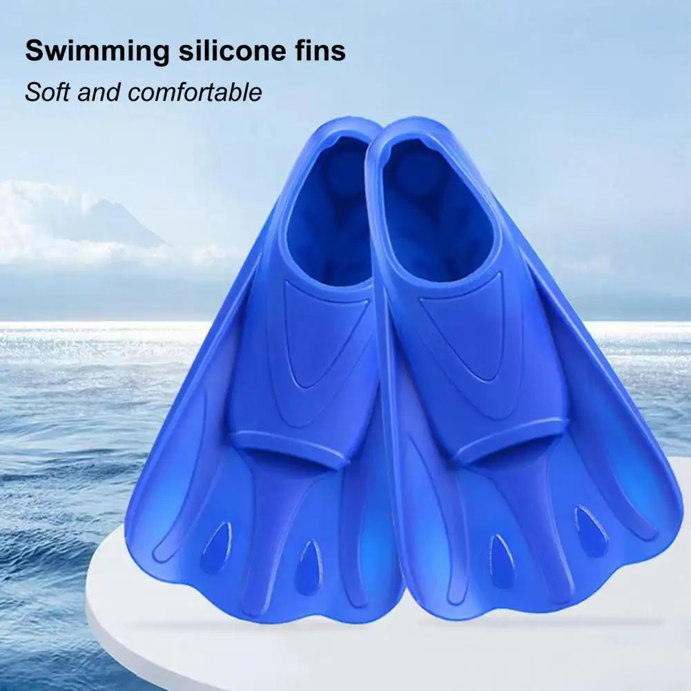 1 Pair Swim Fins Comfortable Non-slip Professional Auxiliary Training Silicone Short Swimming Training Flippers Water Sports