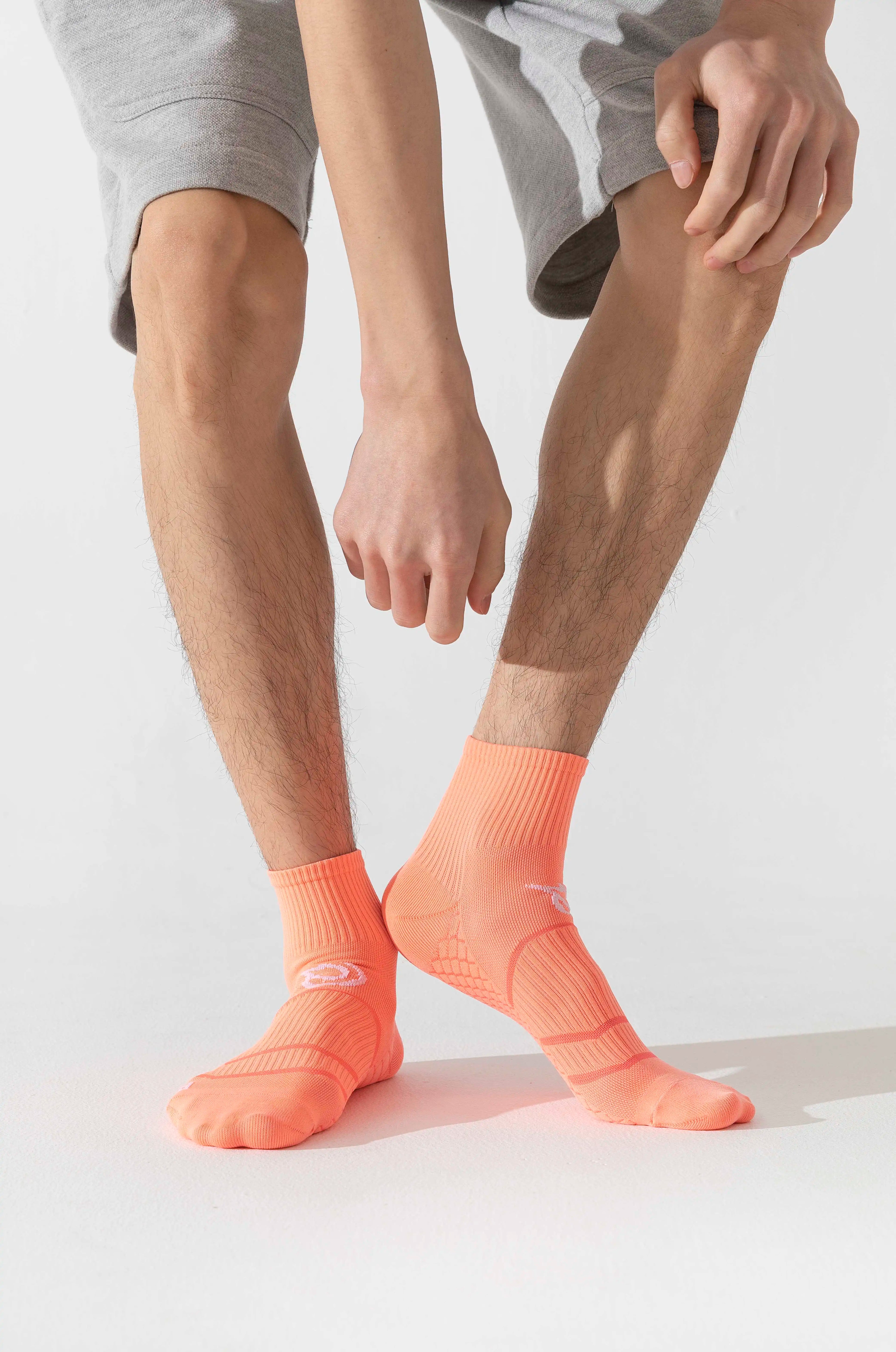 Sports socks, women's running tube, breathable yoga, skipping rope, quick drying short socks, anti odor and sweat absorbing for