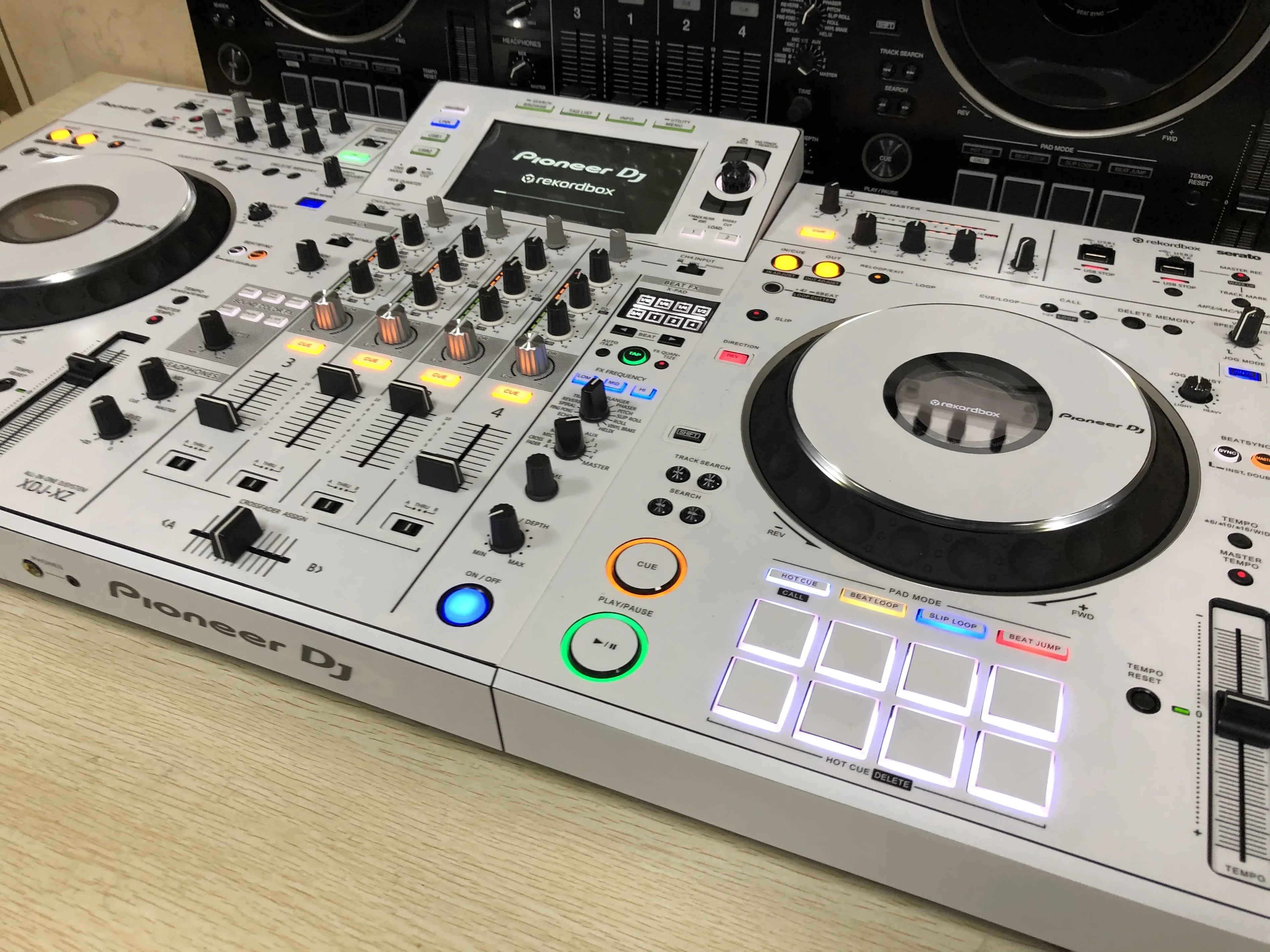 Protector Adhesivo PVC para Pioneer XDJ-XZ - Film Transparente Controlador DJ