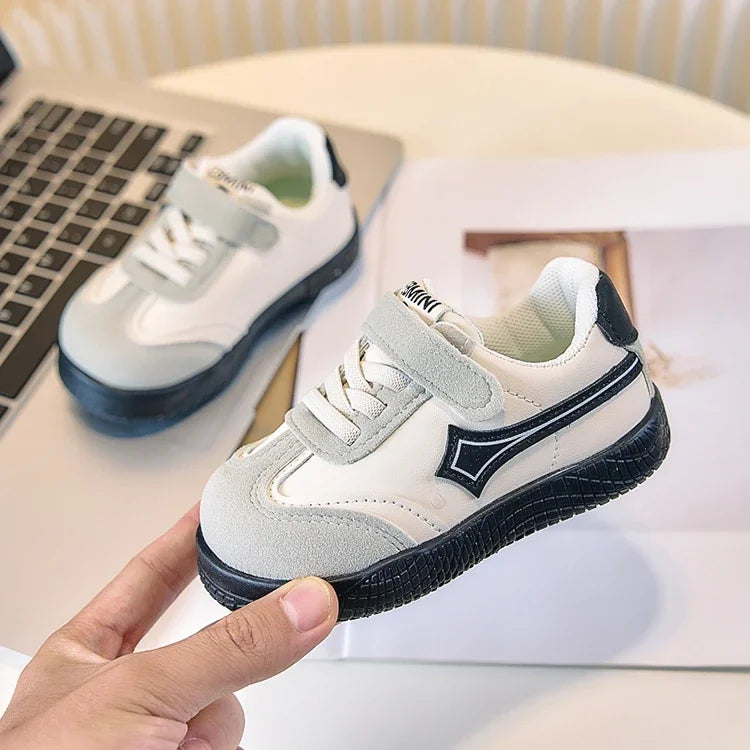 Kids Sports Shoes Casual Soft Sole 2025 New Fashion Children Running Shoes Comfortable Boys Girls Tennis Shoes Non-slip Flexible