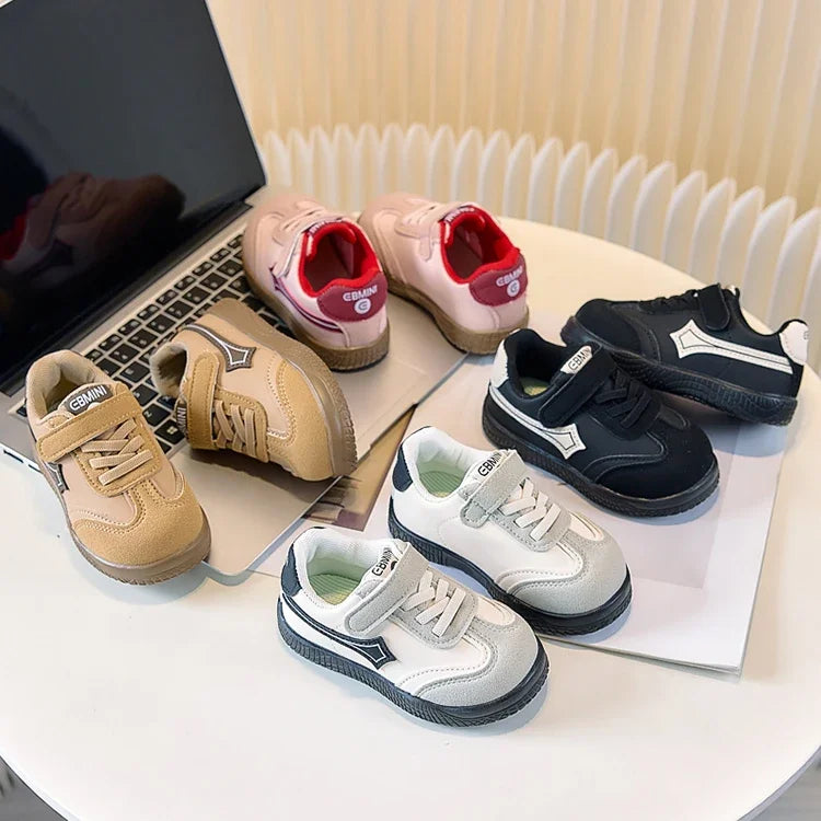 Kids Sports Shoes Casual Soft Sole 2025 New Fashion Children Running Shoes Comfortable Boys Girls Tennis Shoes Non-slip Flexible