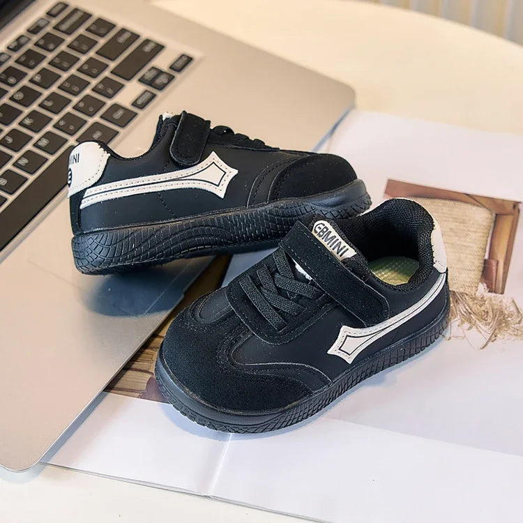 Kids Sports Shoes Casual Soft Sole 2025 New Fashion Children Running Shoes Comfortable Boys Girls Tennis Shoes Non-slip Flexible