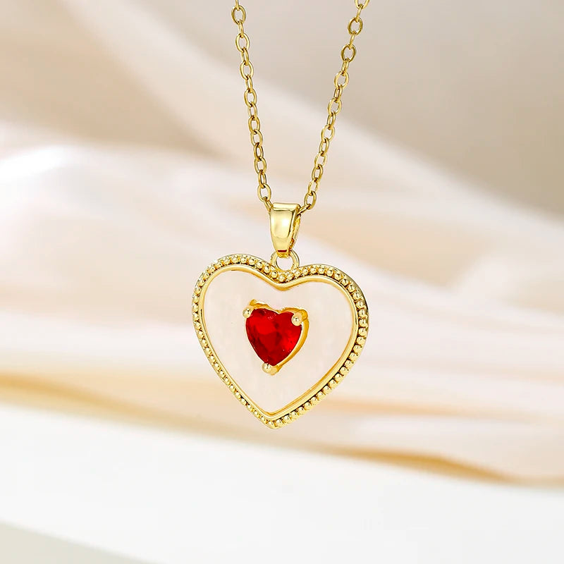 Elegant Style Heart shaped Pendant Necklace Hollow Design Mother's Day Gift Party Suitable for Best Friends Without Box